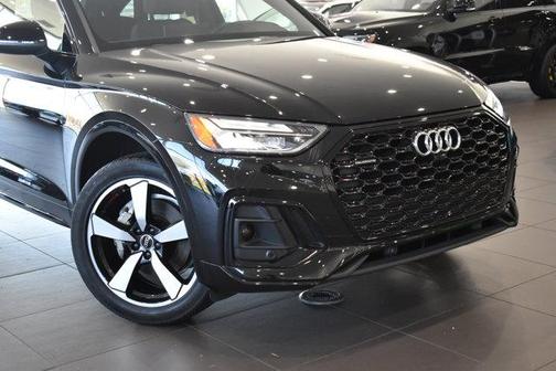 2023 Audi Q5 45 S line Premium Plus