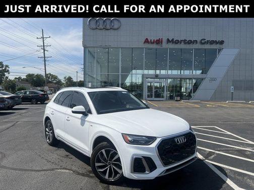2022 Audi Q5 45 S line Premium Plus