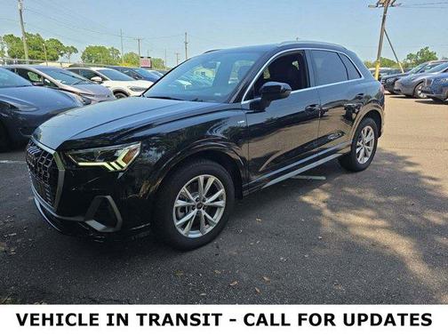 2023 Audi Q3 Premium 45 TFSI S line quattro Tiptronic