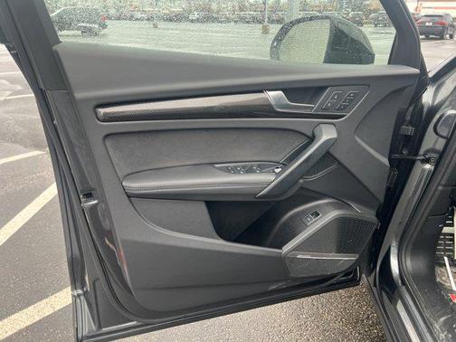 2024 Audi SQ5 3.0T Premium Plus