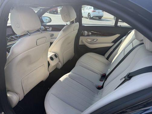 Piedmont Green Metallic 2018 Mercedes-Benz E-Class 4MATIC