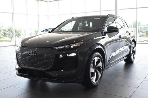 2025 Audi Q6 e-tron Prestige quattro