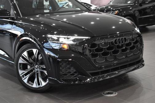 2026 Audi Q8 55 Premium Plus