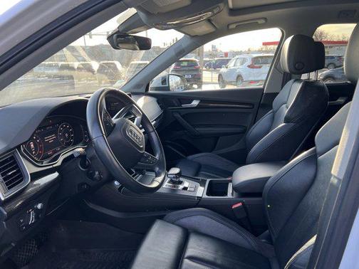 2019 Audi Q5 45 Premium