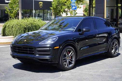 2021 Porsche Cayenne GTS