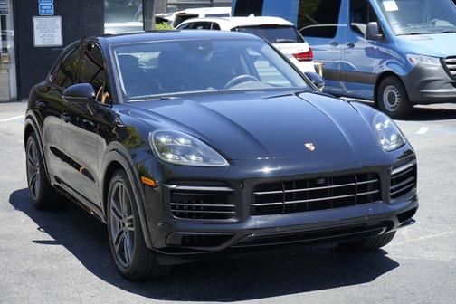 2021 Porsche Cayenne GTS