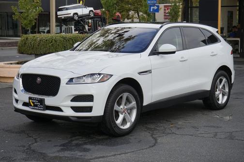 2018 Jaguar F-PACE 25t Premium