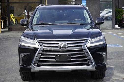 2018 Lexus LX 570 Base