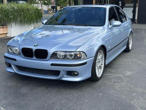 Silverstone 2001 BMW M5 Base