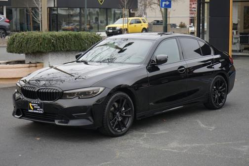 2020 BMW 330 330i