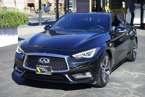 2017 INFINITI Q60 2.0t Premium