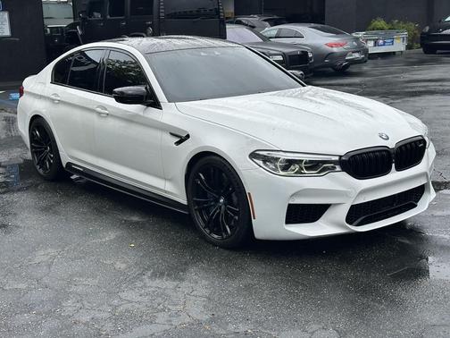 Alpine White 2019 BMW M5 Competition