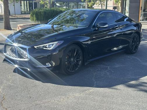 2017 INFINITI Q60 3.0T Premium