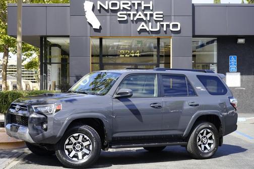 2024 Toyota 4Runner TRD Off Road