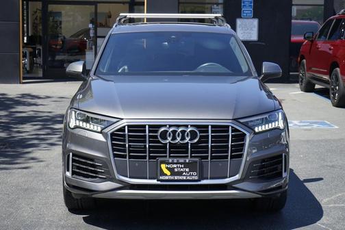 2021 Audi Q7 55 Premium Plus