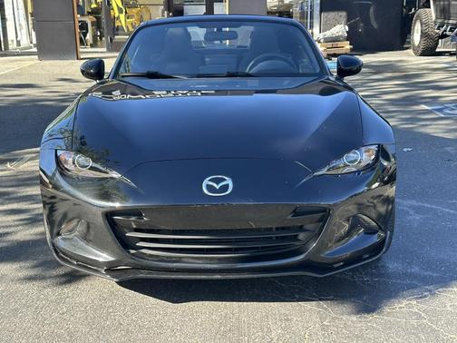 Jet Black Mica 2017 Mazda MX-5 Miata RF Club