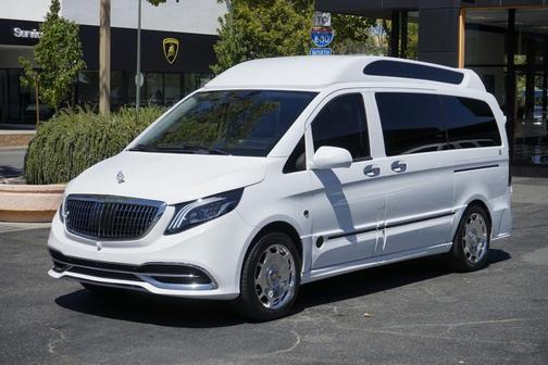 2018 Mercedes-Benz Metris Base