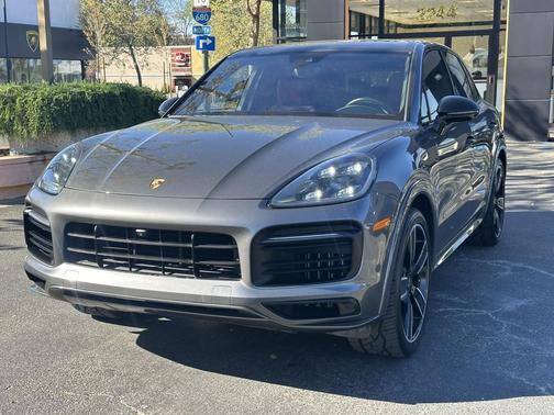 2019 Porsche Cayenne S
