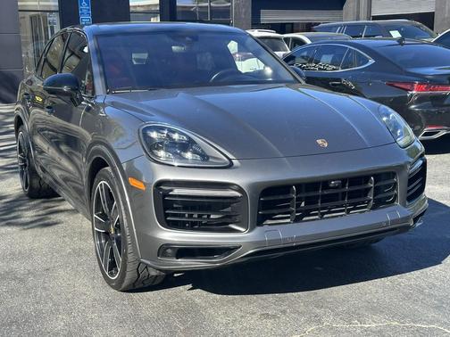 2019 Porsche Cayenne S