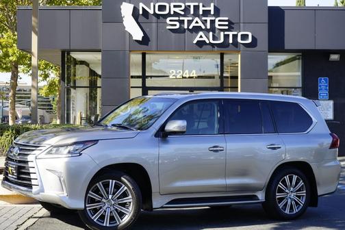 2016 Lexus LX 570 Base