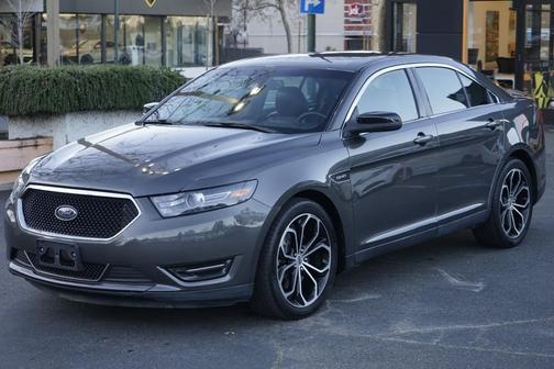 2019 Ford Taurus SHO