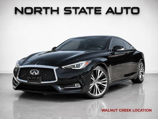 Midnight Black 2017 INFINITI Q60 3.0T Premium