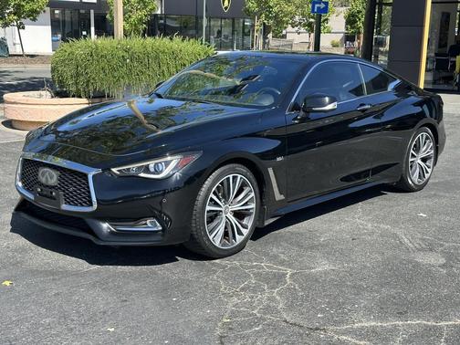 Midnight Black 2017 INFINITI Q60 3.0T Premium