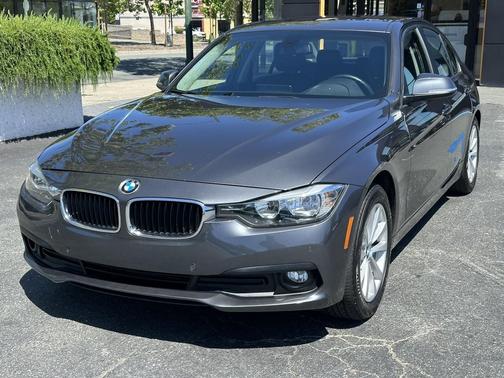 Mineral Gray Metallic 2017 BMW 320 i