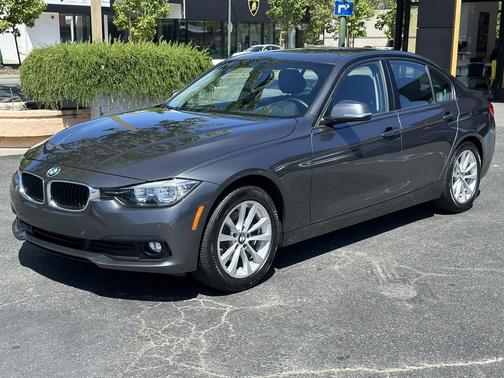 Mineral Gray Metallic 2017 BMW 320 i