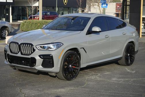 2023 BMW X6 M50i