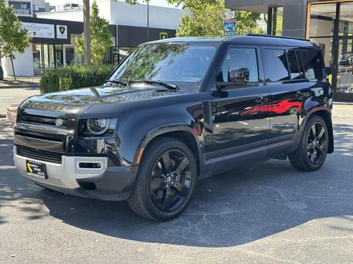 Santorini Black Metallic 2020 Land Rover Defender 110 HSE