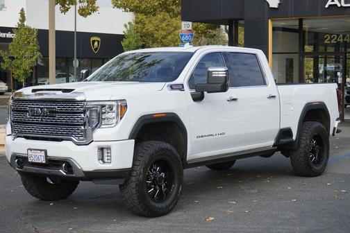 2023 GMC Sierra 2500 Denali