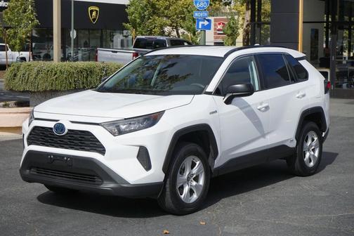 2021 Toyota RAV4 Hybrid LE