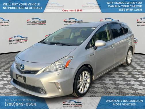 2013 Toyota Prius v Five