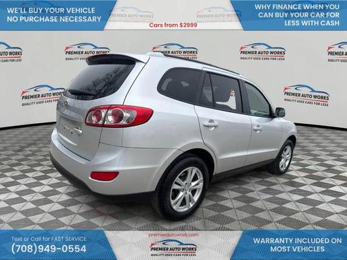 2012 Hyundai SANTA FE SE