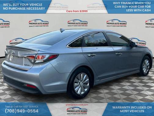 2017 Hyundai SONATA Hybrid SE