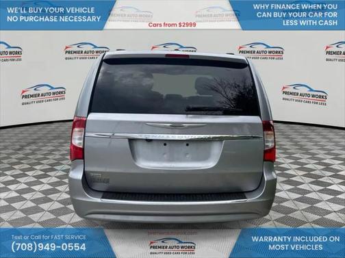 2013 Chrysler Town & Country Touring