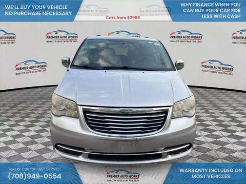 2012 Chrysler Town & Country Touring-L