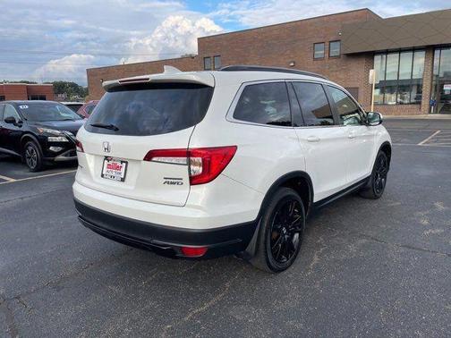 2022 Honda Pilot AWD Special Edition