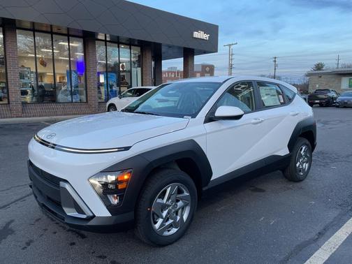 2026 Hyundai KONA SE