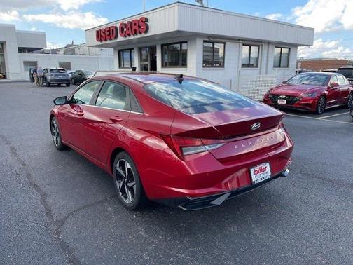 2023 Hyundai ELANTRA Limited