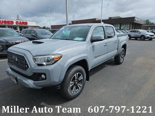 2018 Toyota Tacoma TRD Sport