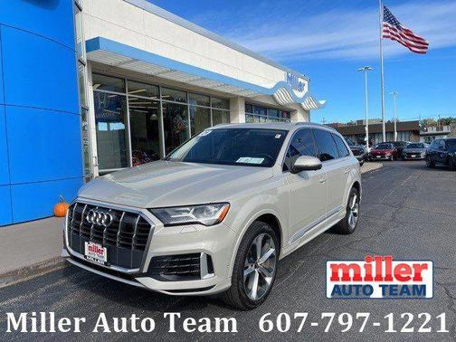 2021 Audi Q7 55 Premium Plus