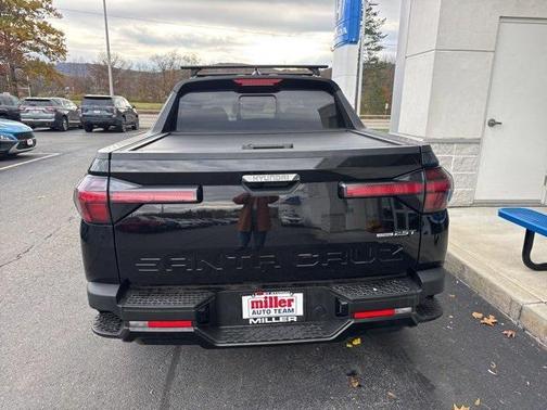 2023 Hyundai SANTA CRUZ NIGHT