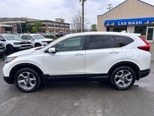 White Diamond Pearl 2018 Honda CR-V EX-L