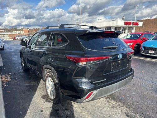 2020 Toyota Highlander Hybrid LE