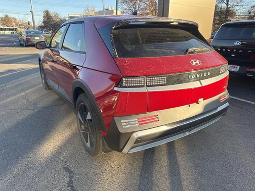 2026 Hyundai IONIQ 5 SEL