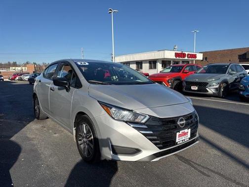 2024 Nissan Versa 1.6 S