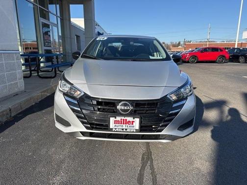 2024 Nissan Versa 1.6 S