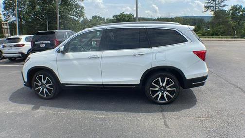 2021 Honda Pilot Touring 8-Passenger